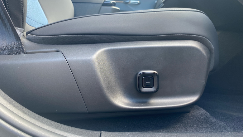 Volvo EX30 315kW Twin Motor Performance Ultra 69kWh 5dr Auto Electric Estate